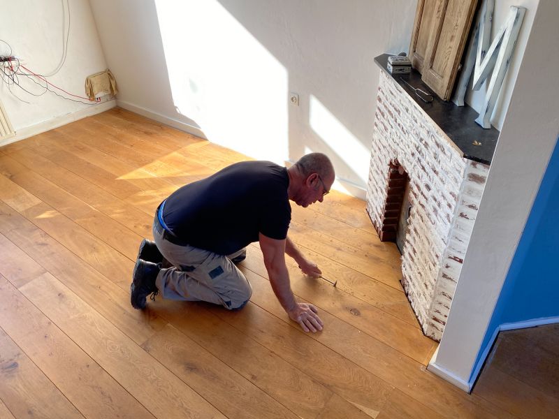 Pine Floor Installation in Vero Beach, FL